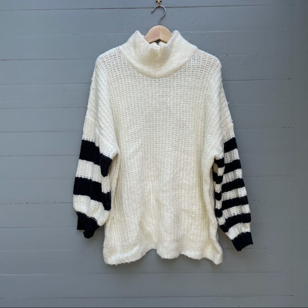 Urban Outfitters Oversized Knit Sweater